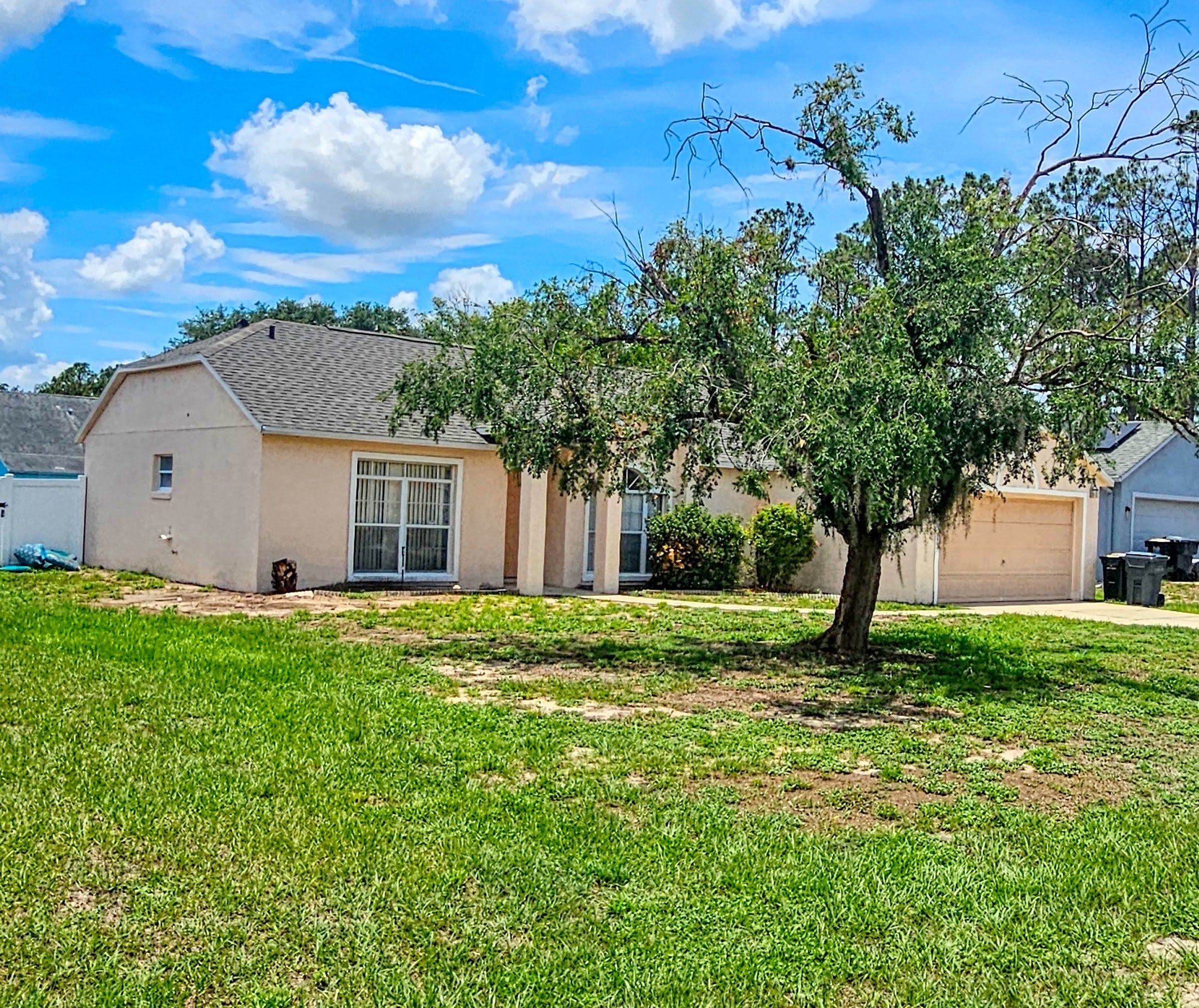 3 Bedroom Pool Home in Briargrove photo 5