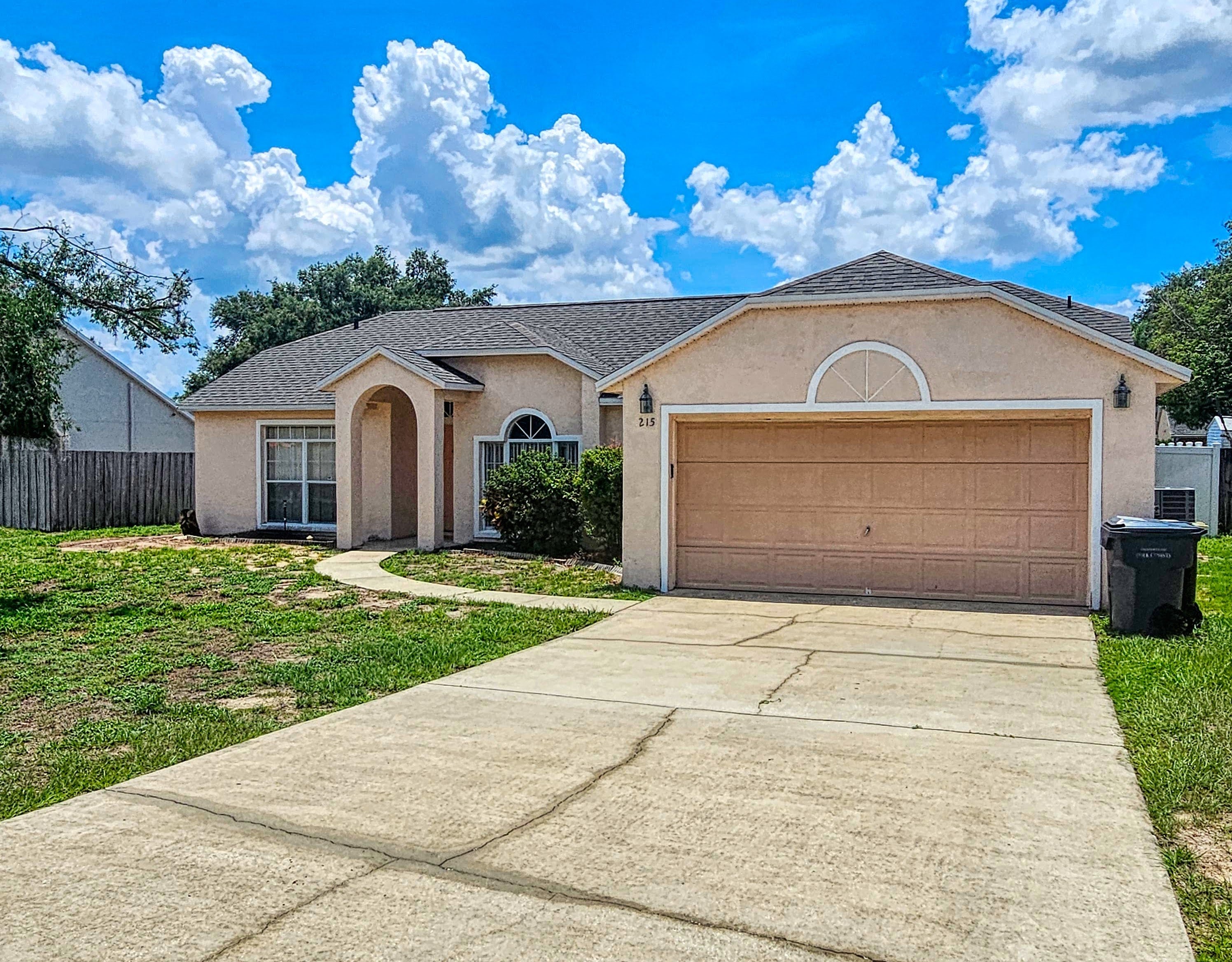 3 Bedroom Pool Home in Briargrove photo 7